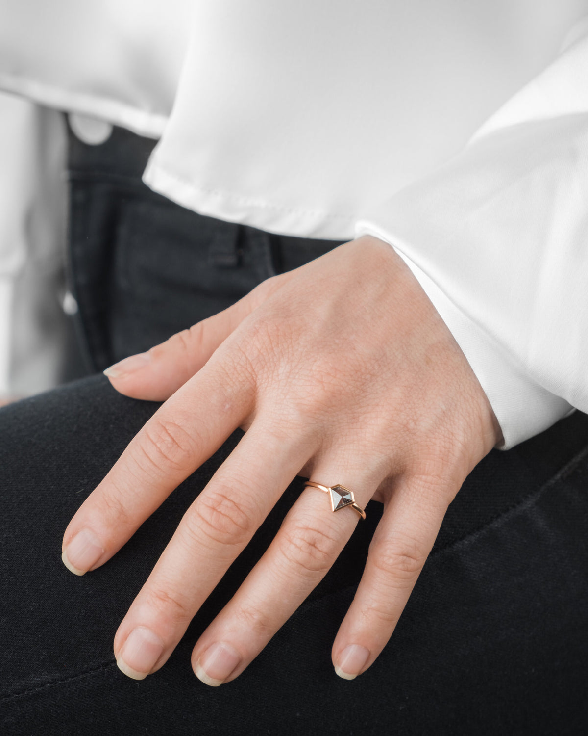 Salt and Pepper Diamantring "Pluto"