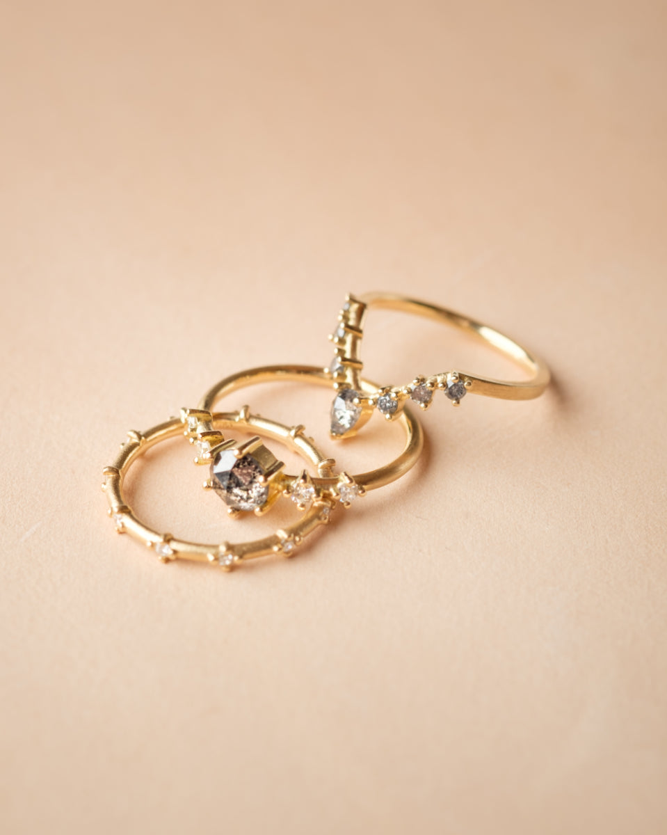 Salt and Pepper Diamantring "Sternentreppe zur Venus"
